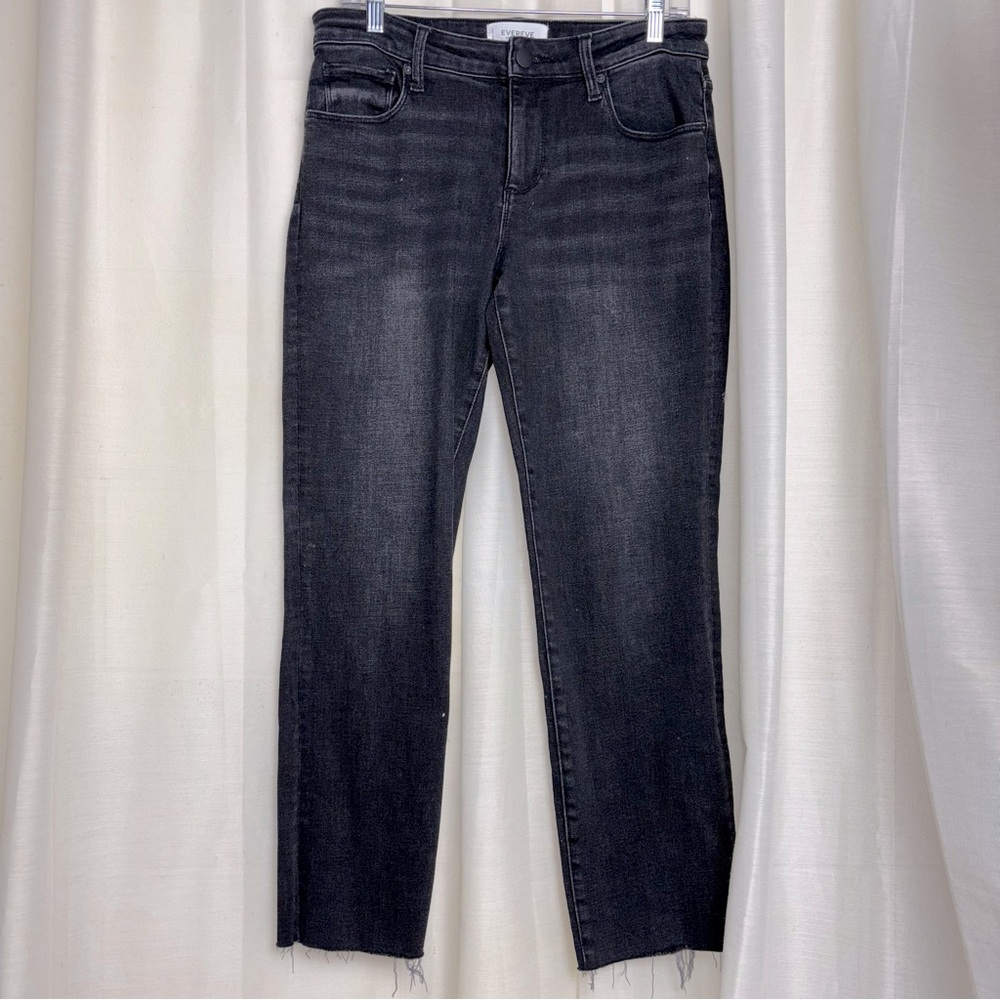 Evereve Raw Hem Straight Leg Jeans